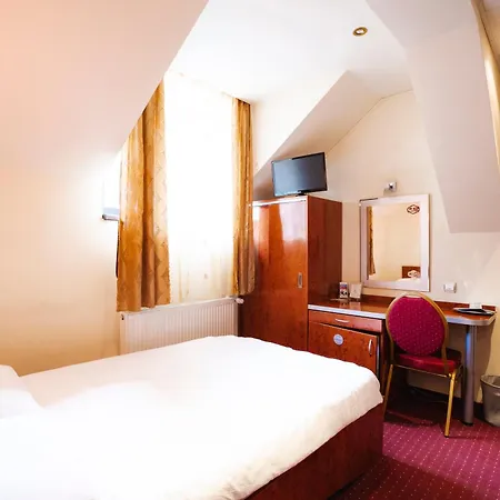 Bastion House Maison d'hôtes 3*