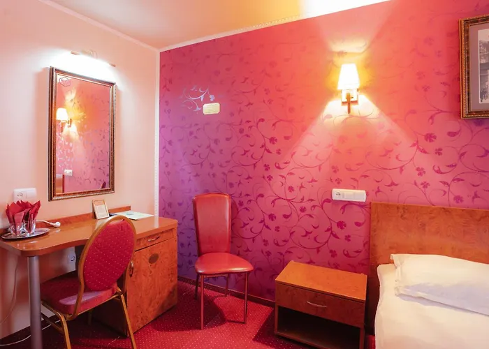 Gasthof Bastion House 3*